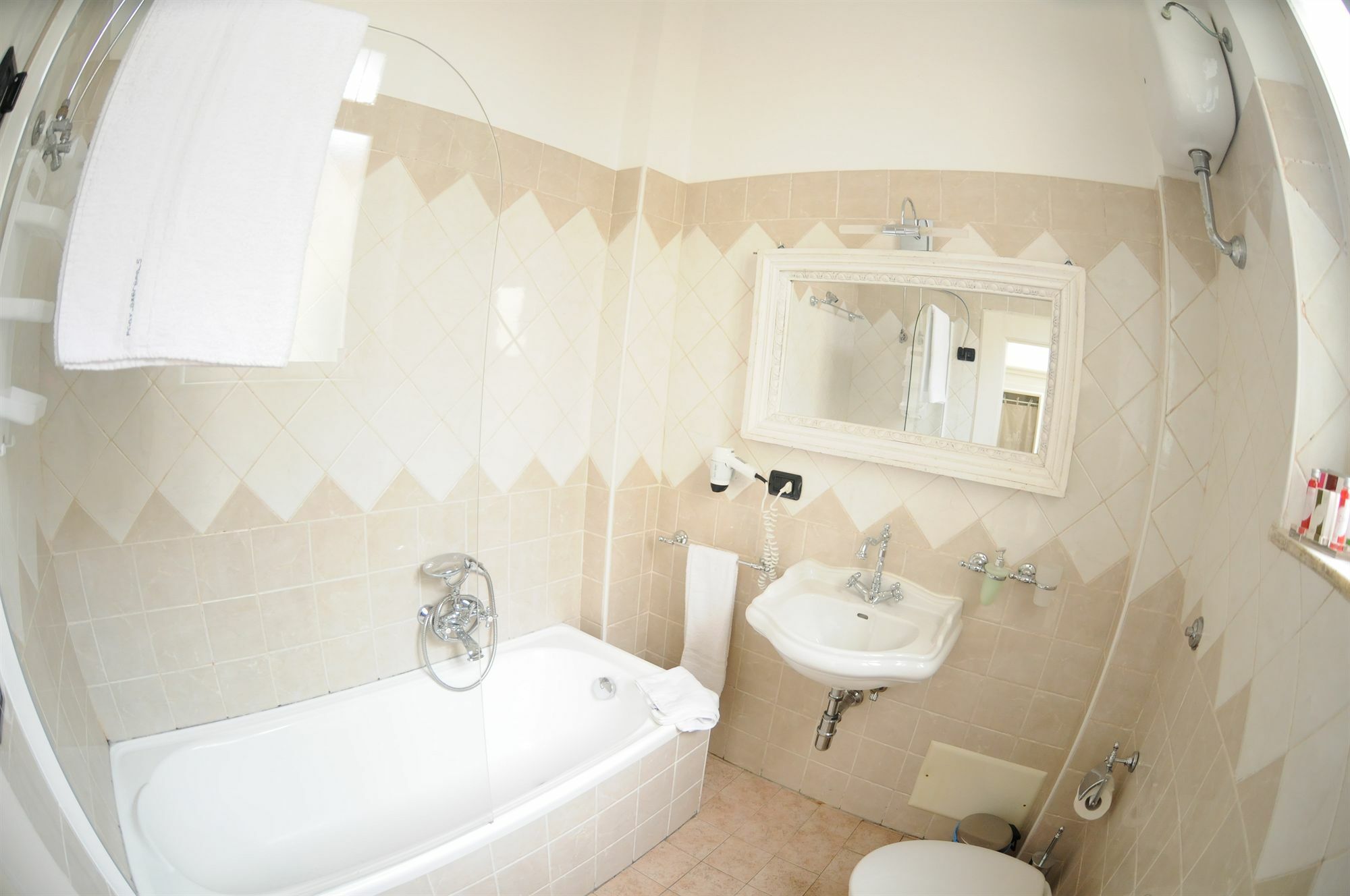 Casa Blanca Bed & Breakfast Reggio di Calabria Ngoại thất bức ảnh